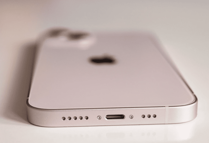 iPhone 13 - Image 7